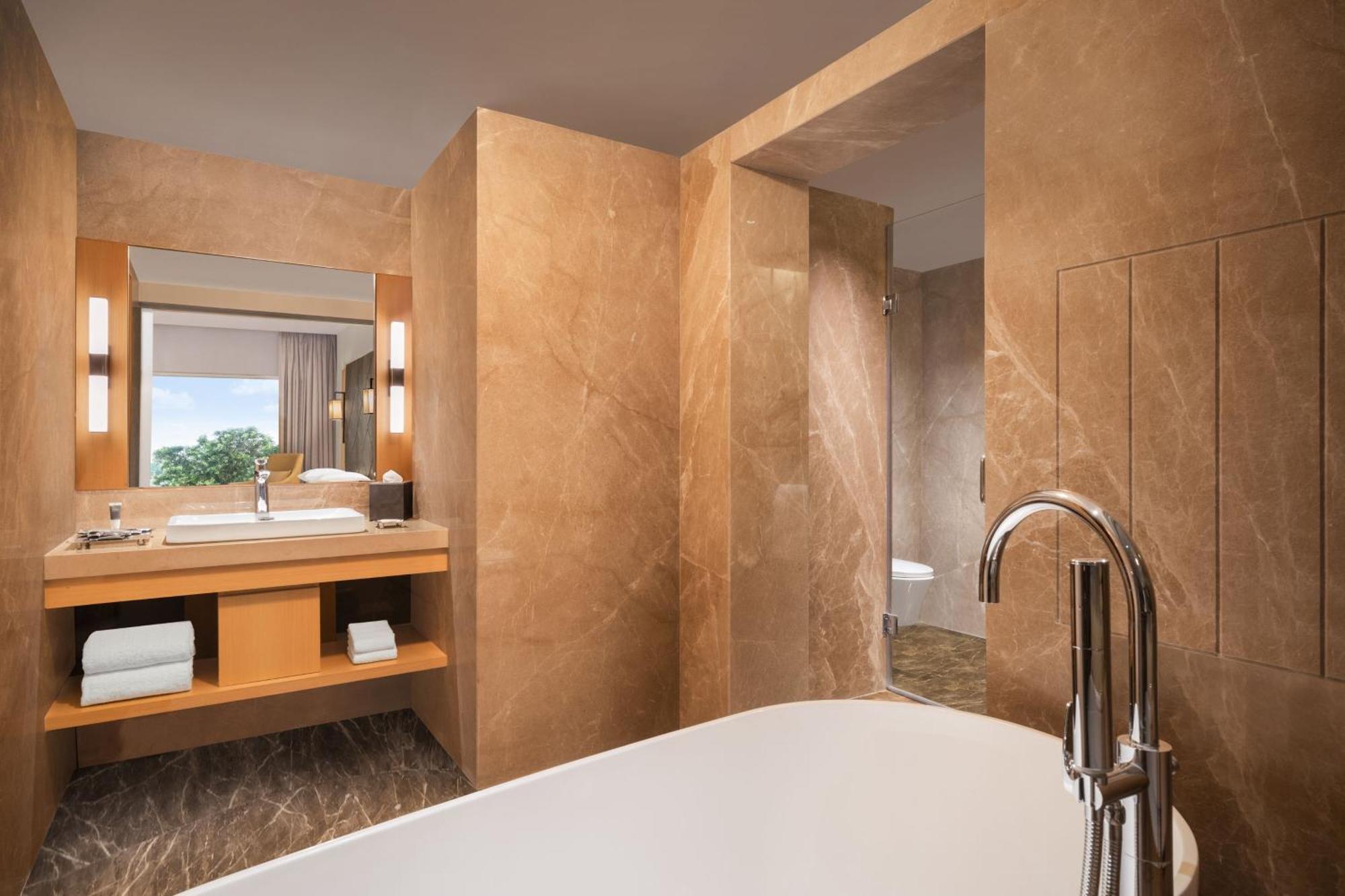Courtyard By Marriott होटल Tiruchirappalli