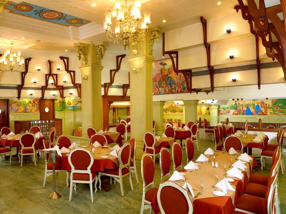 Courtyard By Marriott